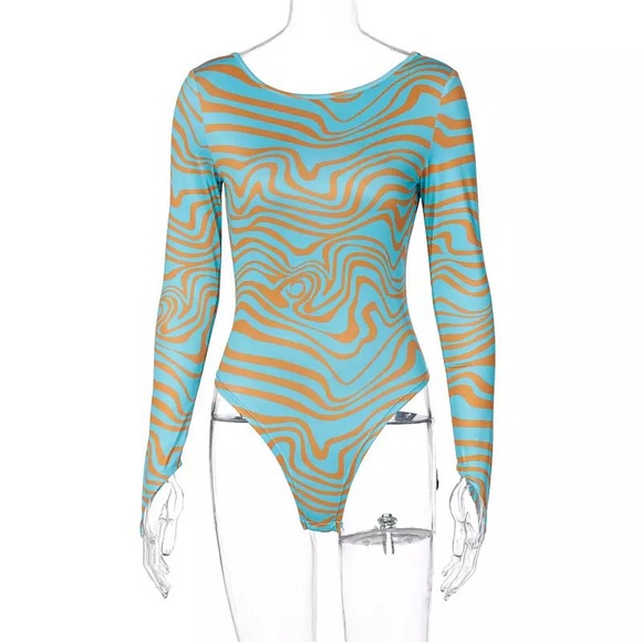 Y2K print bodysuit size small - backless - Picture 2 of 3